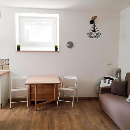 Thekeystudio, Studio Menta In Centre, 4 Minutes From The Sea Apartment บอร์ดิเกรา ภายนอก รูปภาพ